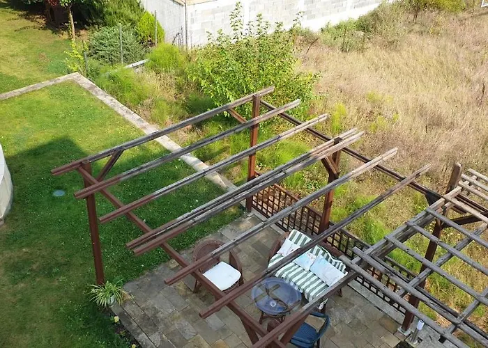 Pearl Sunshine Appartments 프리모르스코