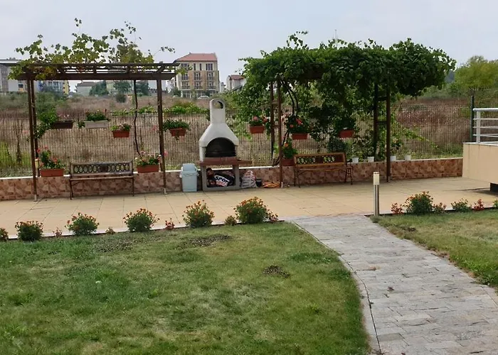 Pearl Sunshine Appartments דירה *